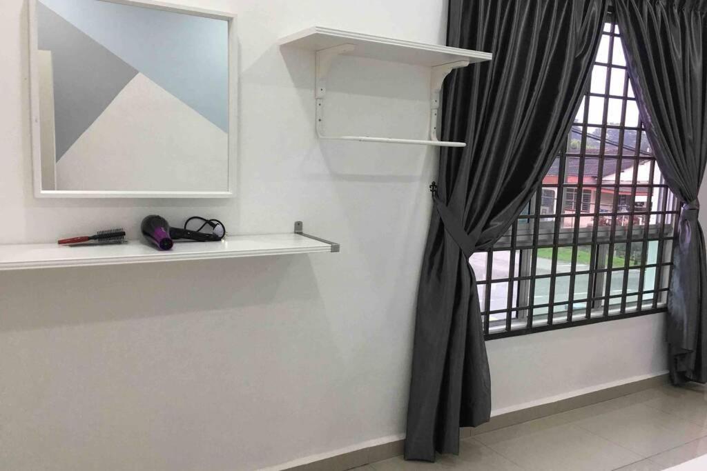 22Pax :Taman Pelangi Party House Nearby Midvelly Villa Johor Bahru Exterior foto
